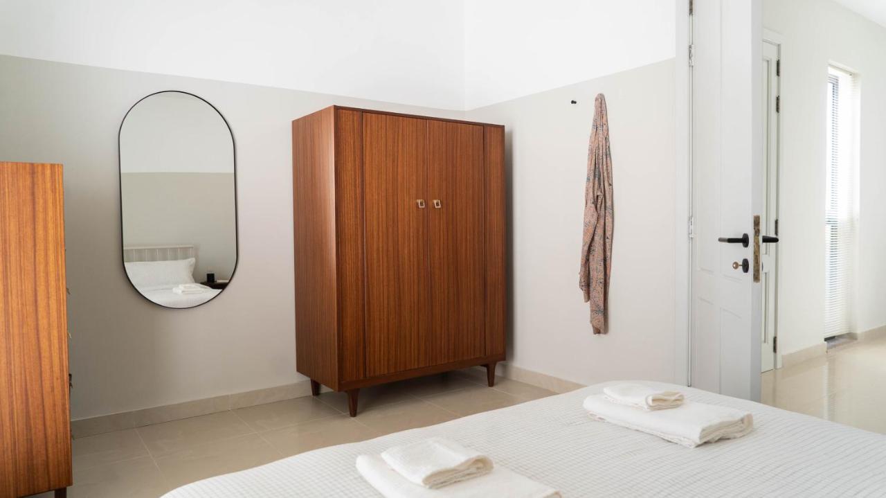 Cosy Designer Seaview Penthouse With Terrace & Bbq Lägenhet St. Paul's Bay Exteriör bild